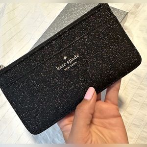Kate Spade ♠️ Tinsel Boxed Large Slim Card Holder | Black